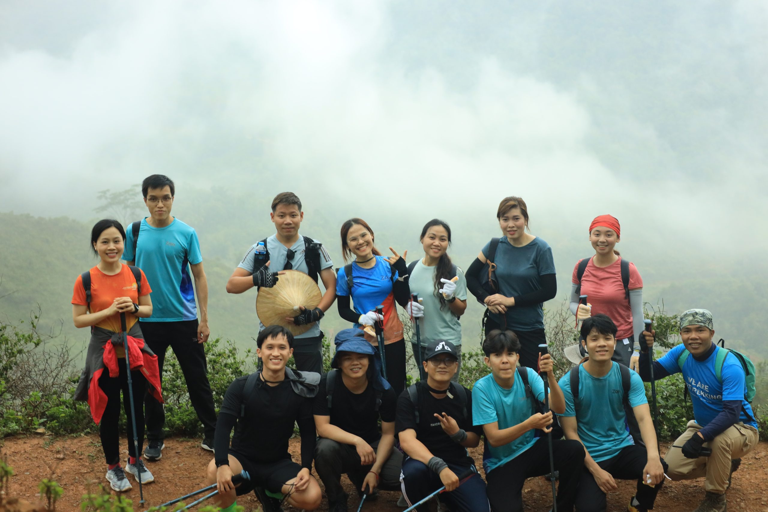 Trekking Đỉnh Pha Luông Mộc Châu