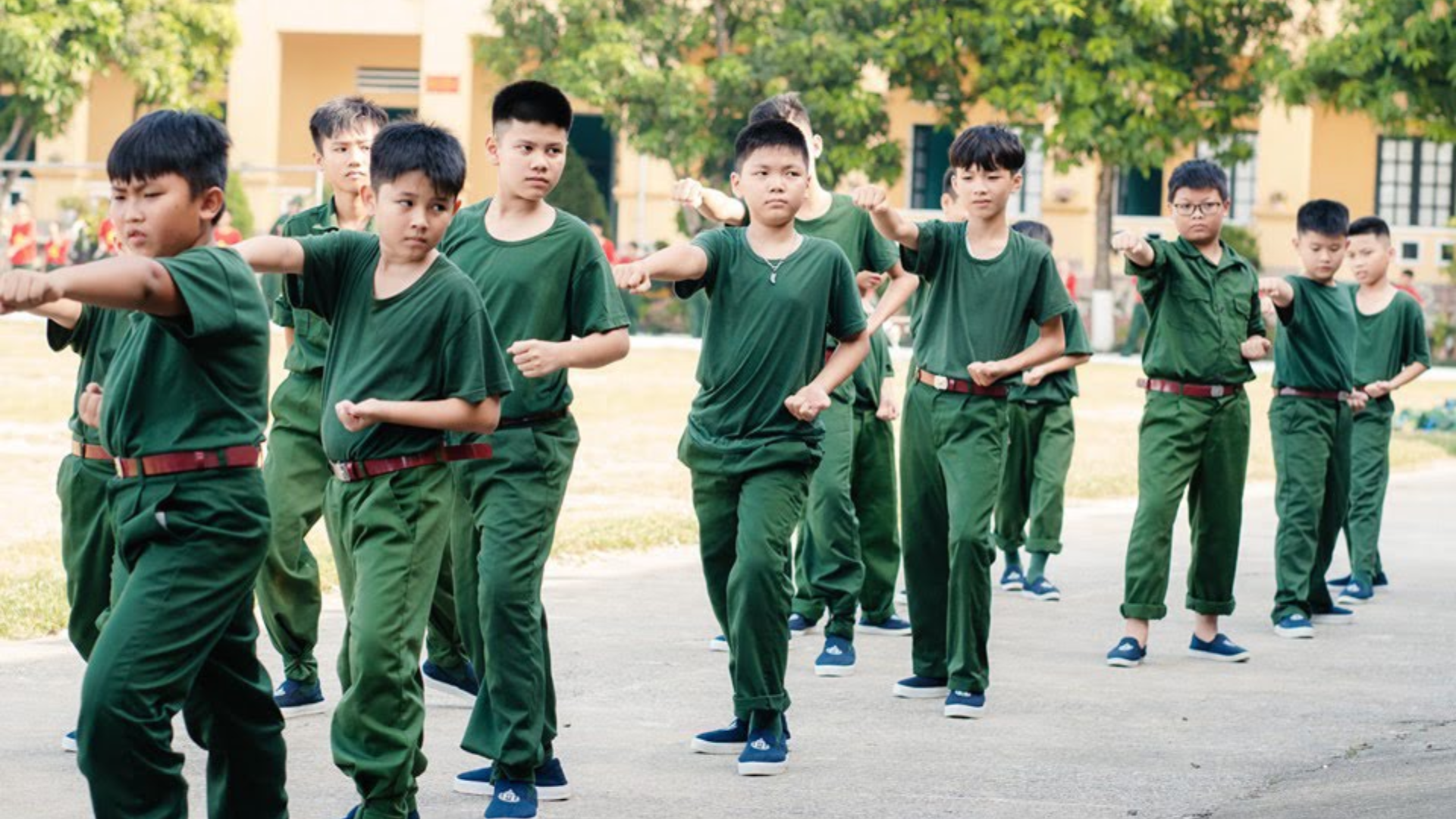 Trại hè quân đội